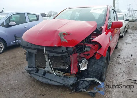 2011 Nissan Versa 1.8S z USA, uszkodzony, nr VIN 3N1BC1CP7BL388433